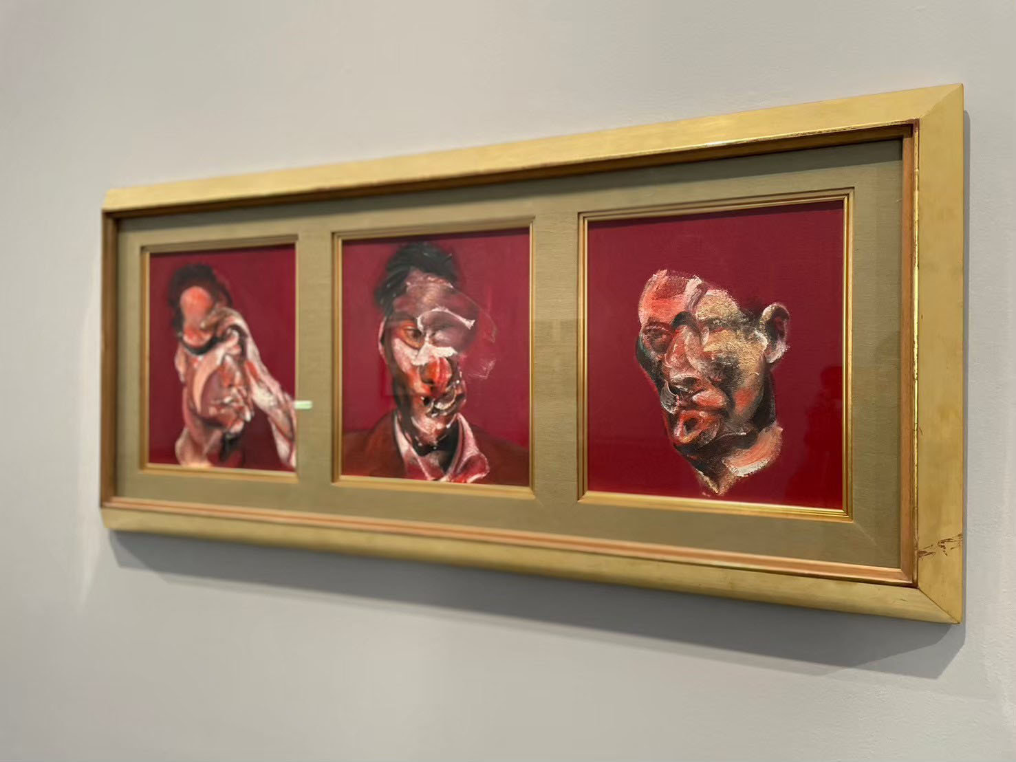 盧西安・佛洛伊德肖像三習作 (Three Studies for Portrait of Lucian Freud)_法蘭西斯・培根 Francis Bacon_每幅畫約35.5x30.5cm_油彩、畫布_1965